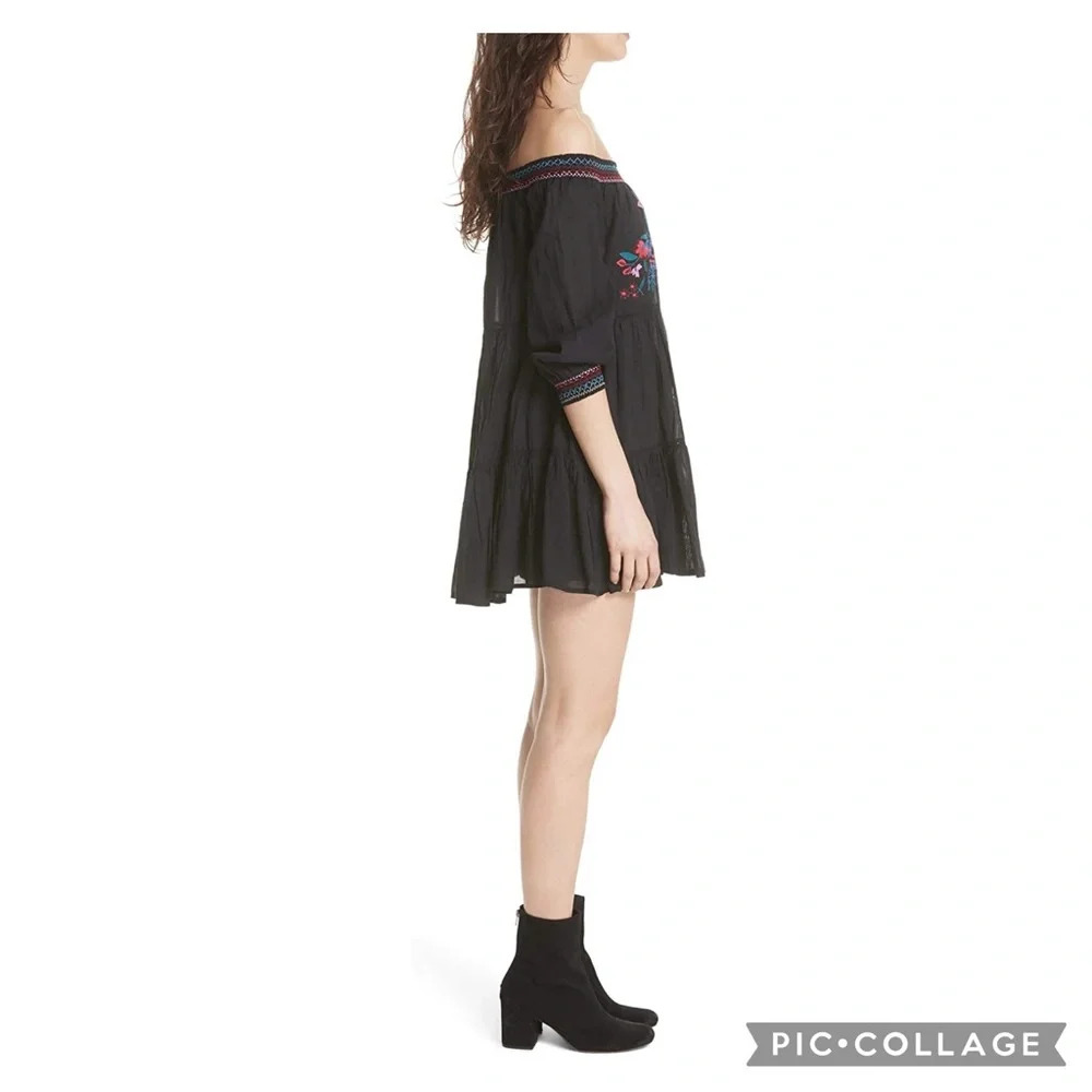Free People Sunbeams Black Embroidered Off Shoulder BohoFestival Minidress Sz XS - Picture 4 of 12